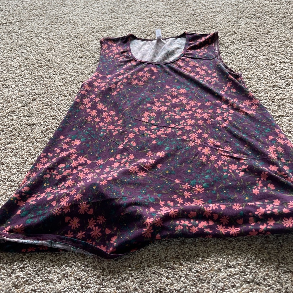 Lularoe - Picture 4 of 5